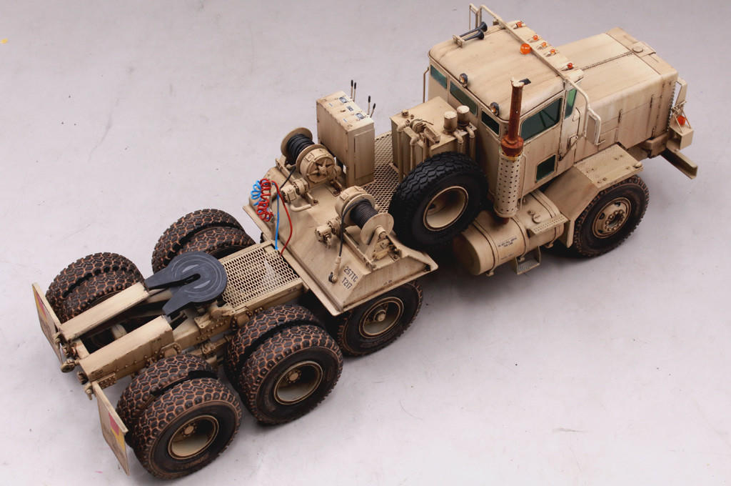 M911 C-HET (8X6) & M747 セミトレーラー M911 C-HET With M747 Heavy Equipment Semi-Trailer Takom 5024