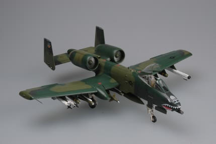 1/48 Hobby Boss A-10A Thunderbolt II - Squadron.com