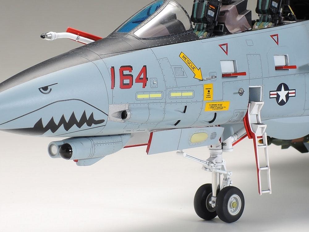 1/48 Tamiya Grumman F-14D Tomcat Plastic Model Kit - Squadron.com