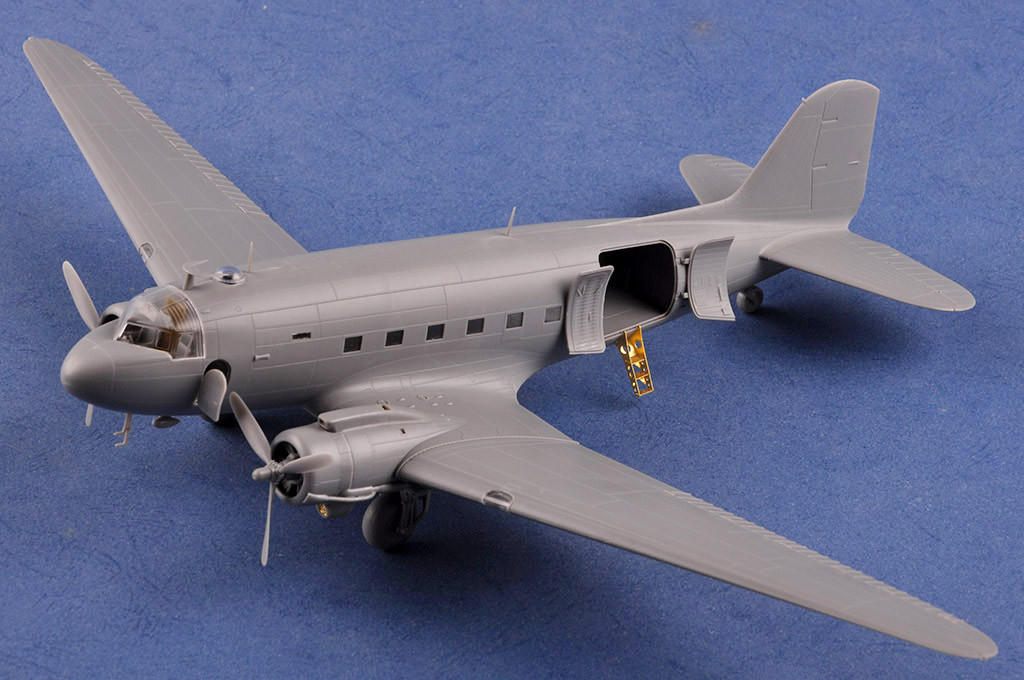 1/72 Hobby Boss C-47A Skytrain - Squadron.com