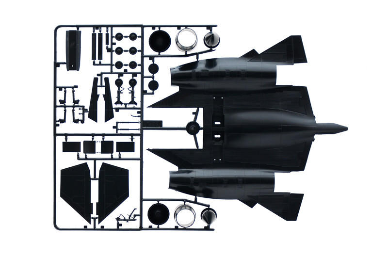 イタレリ 1/72 SR-71 ブラックバード Amazon.com: Academy 12448 SR-71 Blackbird Recon Surveillance