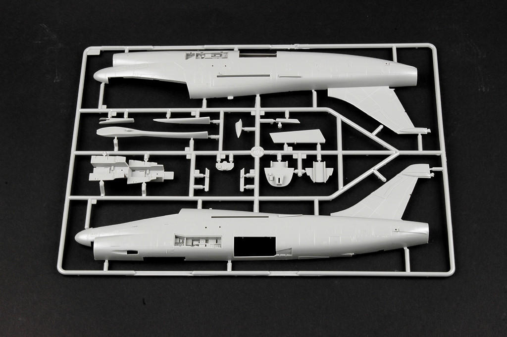 1/48 Hobby Boss A-7K Corsair II - Squadron.com