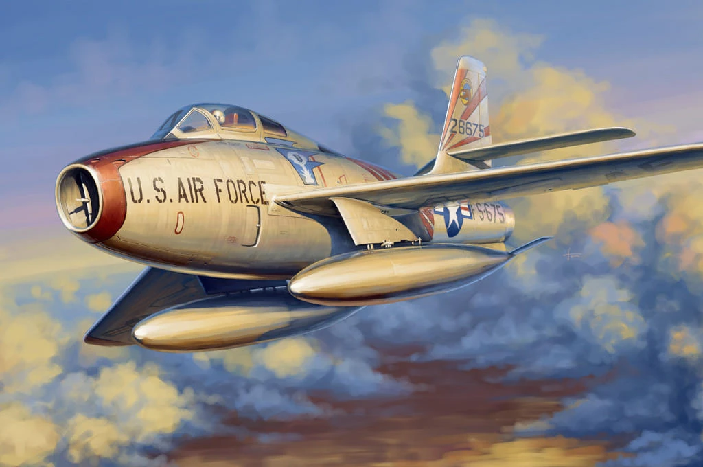HobbyBoss Maquette Avion F-84G Thunderstreak 1:72 - Modèle à Monter Kit Complet