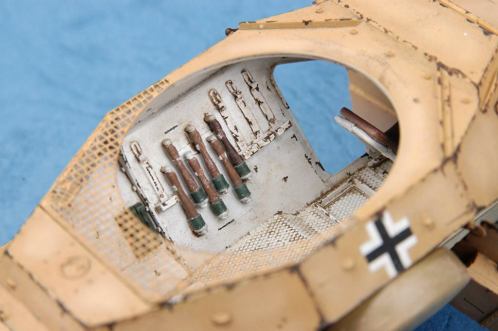 特価 South Eastern 1/24 アルファロメオ Tipo B P3 1/35 Hobby Boss SdKfz 222 Leichter Panzerspahwagen 2cm