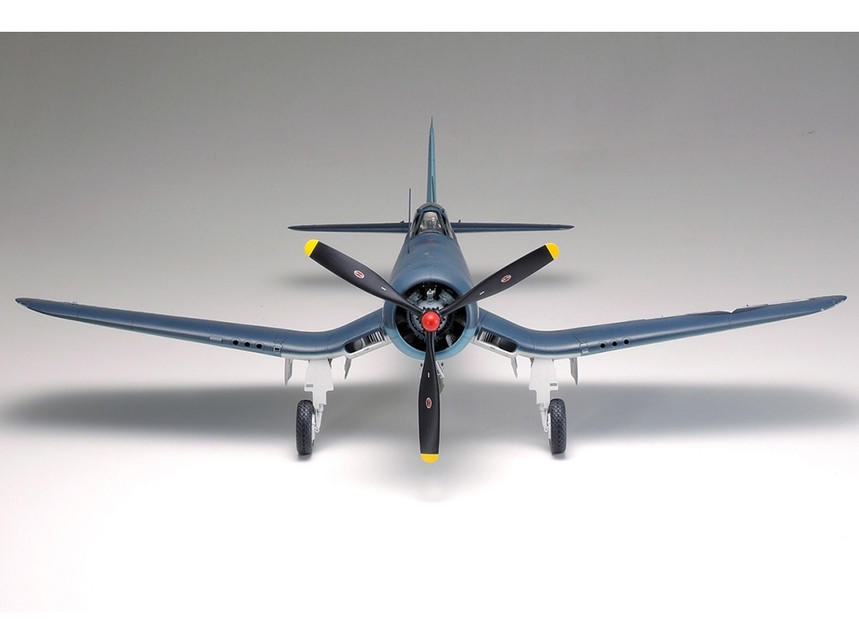 1/32 F4U1A Corsair Fighter - Squadron.com