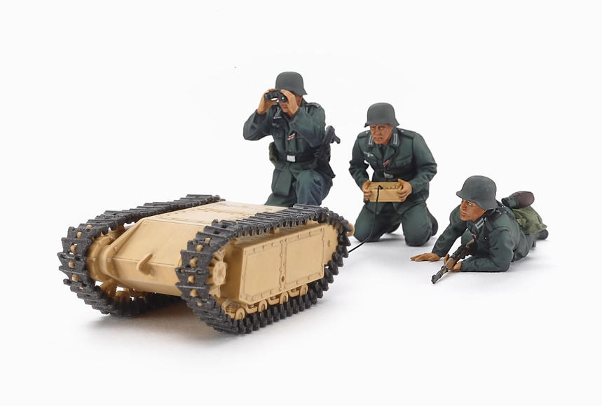 1/35 Tamiya German Assault Pioneer Team (x3) & Goliath Tracked