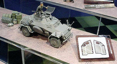 1/35 SdKfz 222 Leichter 4x4 PzSpahWg - Squadron.com