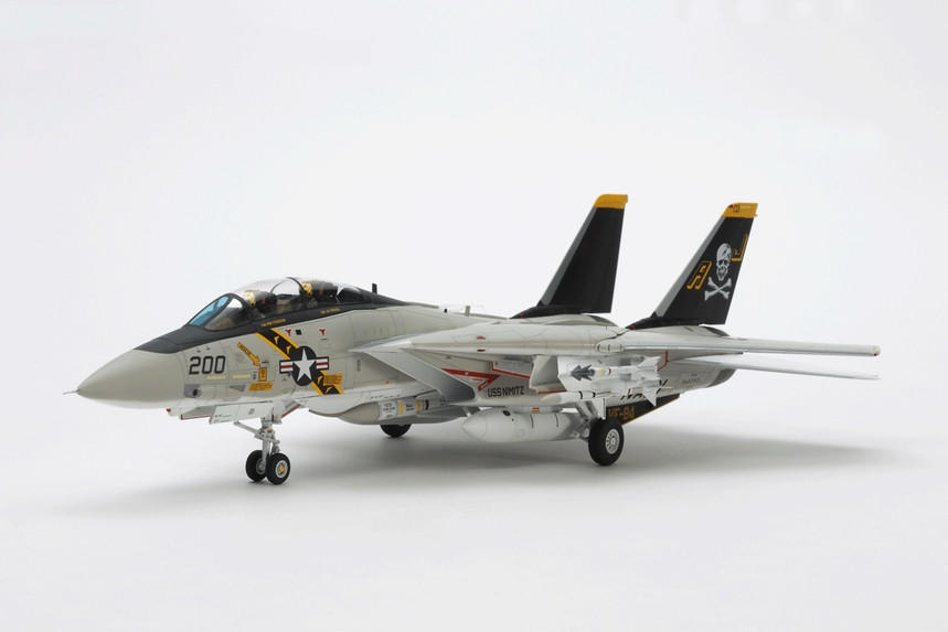 1/48 F14A Tomcat Fighter - Squadron.com