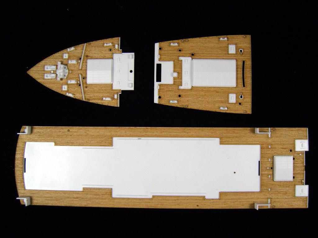 1/350 Artwox N.Y.K Line Hikawamaru Wood Deck - Squadron.com