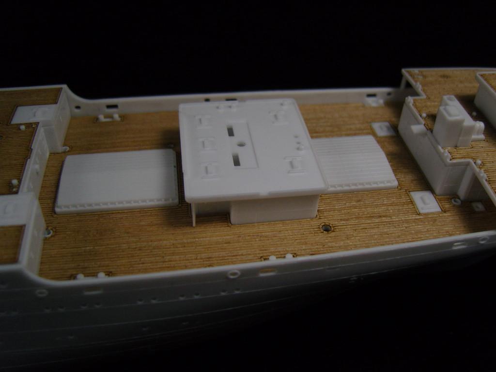1/350 Artwox N.Y.K Line Hikawamaru Wood Deck - Squadron.com