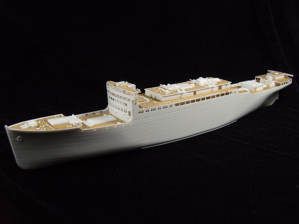 1/350 Artwox N.Y.K Line Hikawamaru Wood Deck - Squadron.com