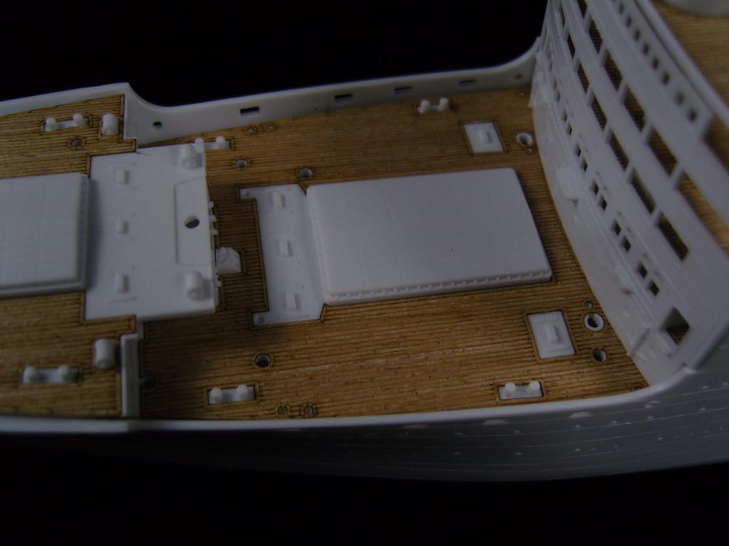 1/350 Artwox N.Y.K Line Hikawamaru Wood Deck - Squadron.com