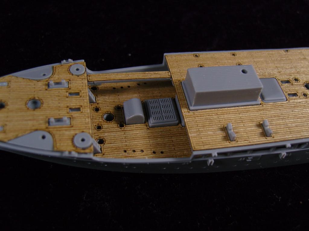 1/350 Artwox Japanese Transporter Nippon Maru Wood Deck - Squadron.com