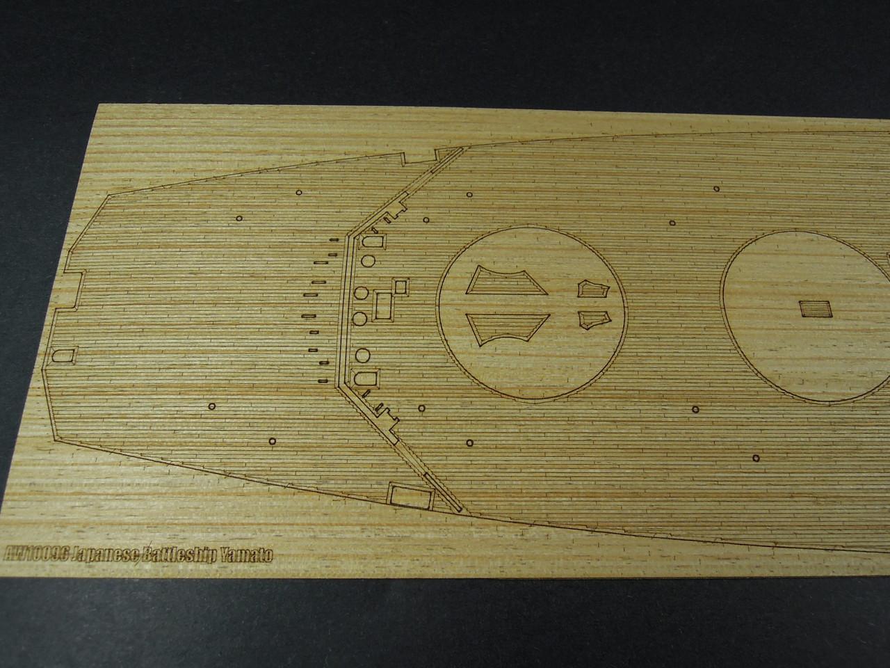 1/350 Artwox Japanese Battleship Yamato (Ver.2013) Wood Deck