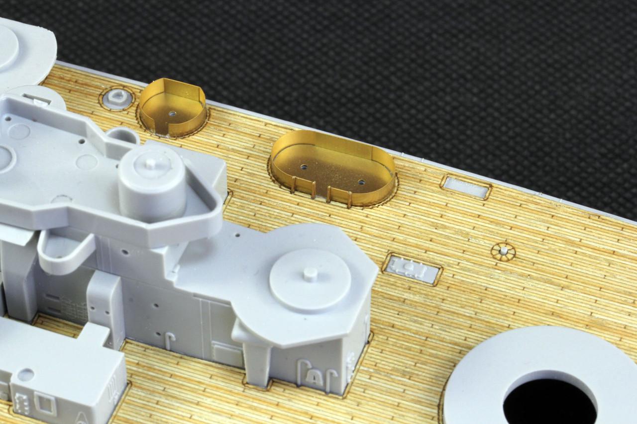 1/350 Artwox USS Alaska CB-1 Wood Deck - Squadron.com