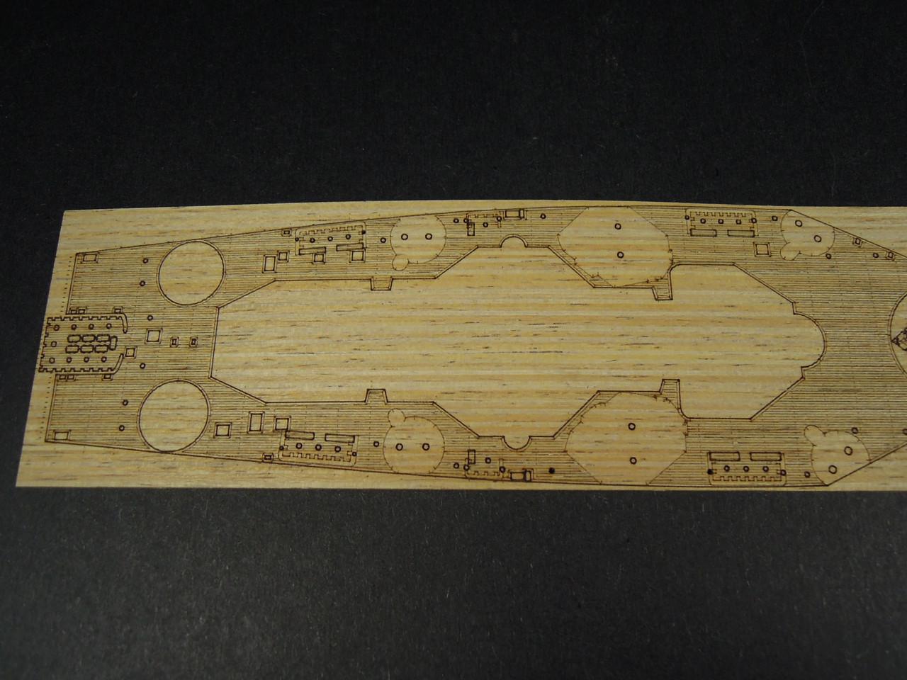 1/700 Artwox French Battle Ship Richelieu 1943 Wood Deck