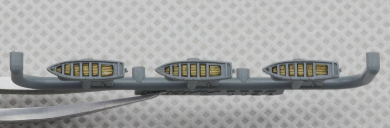 1/700 Bluewox German Battleship Bismarck 1941 Wood Deck - Squadron.com