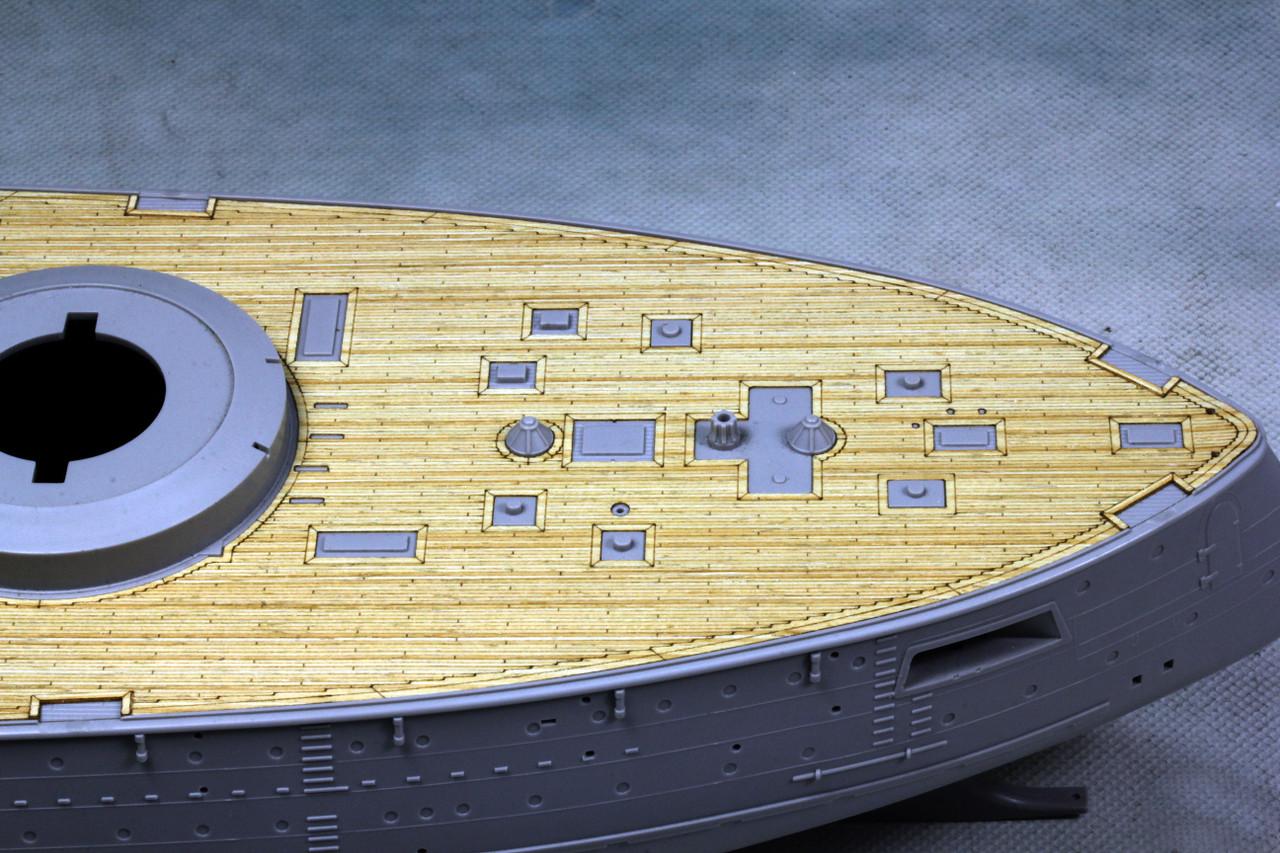 1/200 Artwox Japanese Battleship Mikasa 1905 Wood Deck