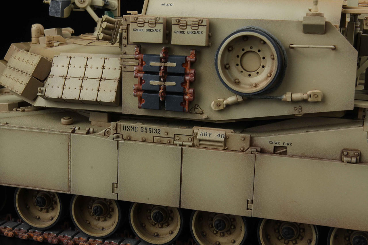 1/35 Ryefield Model M1 Assault Breacher Vehicle - Squadron.com