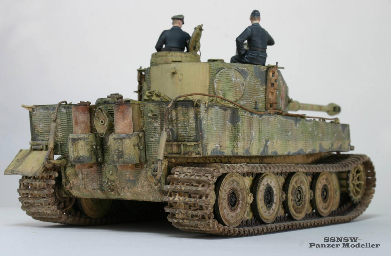 1/35 Ryefield Model Tiger I Gruppe Fehrmann Field - Squadron.com