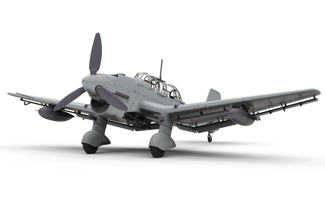 1/48 Junkers Ju87R2/B2 Stuka German Dive Bomber - Squadron.com