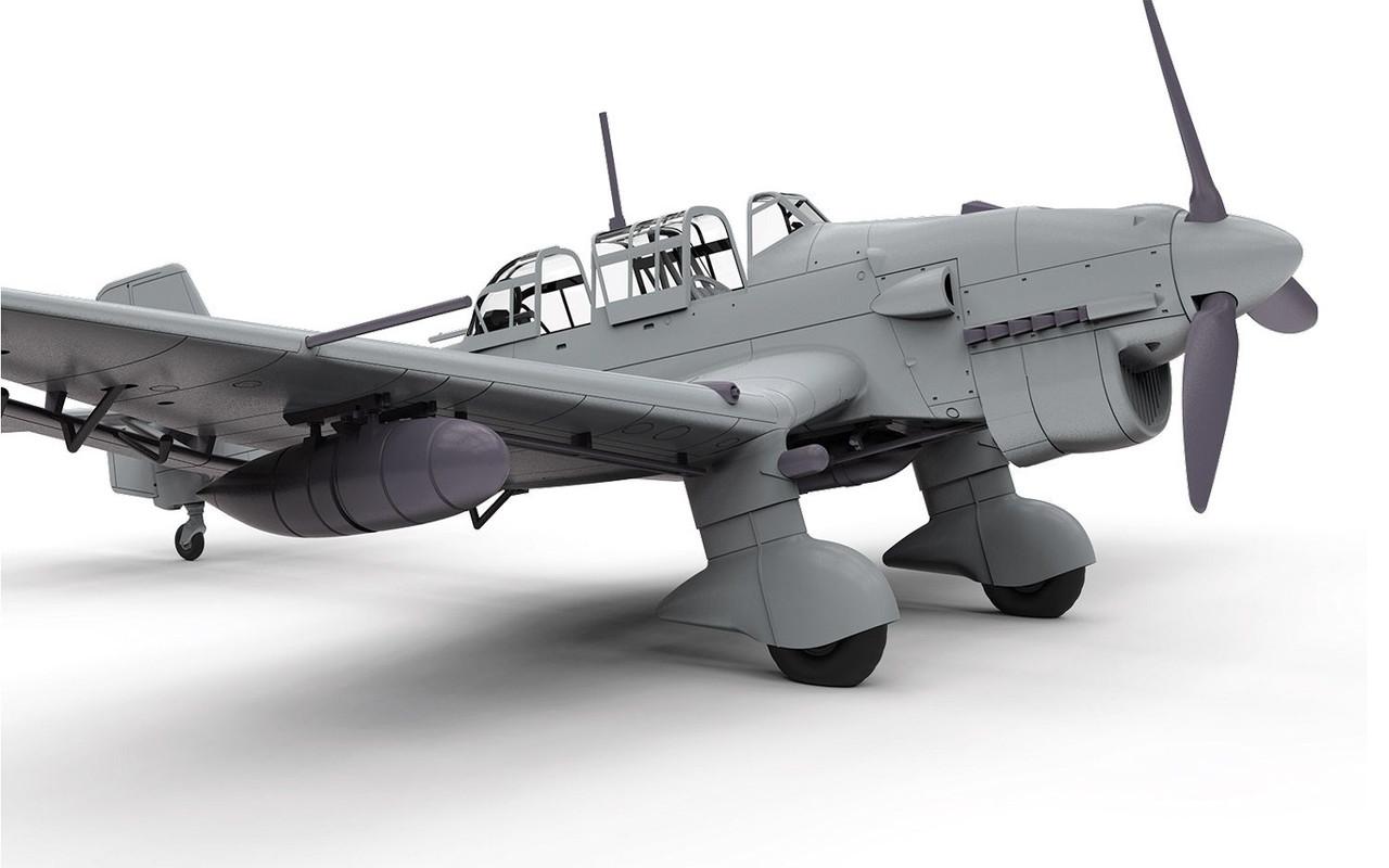 1/48 Junkers Ju87R2/B2 Stuka German Dive Bomber - Squadron.com