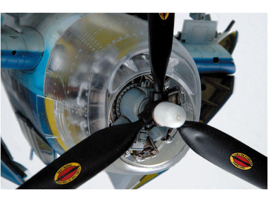 1/32 Trumpeter F6F-3N Hellcat Fighter - Squadron.com