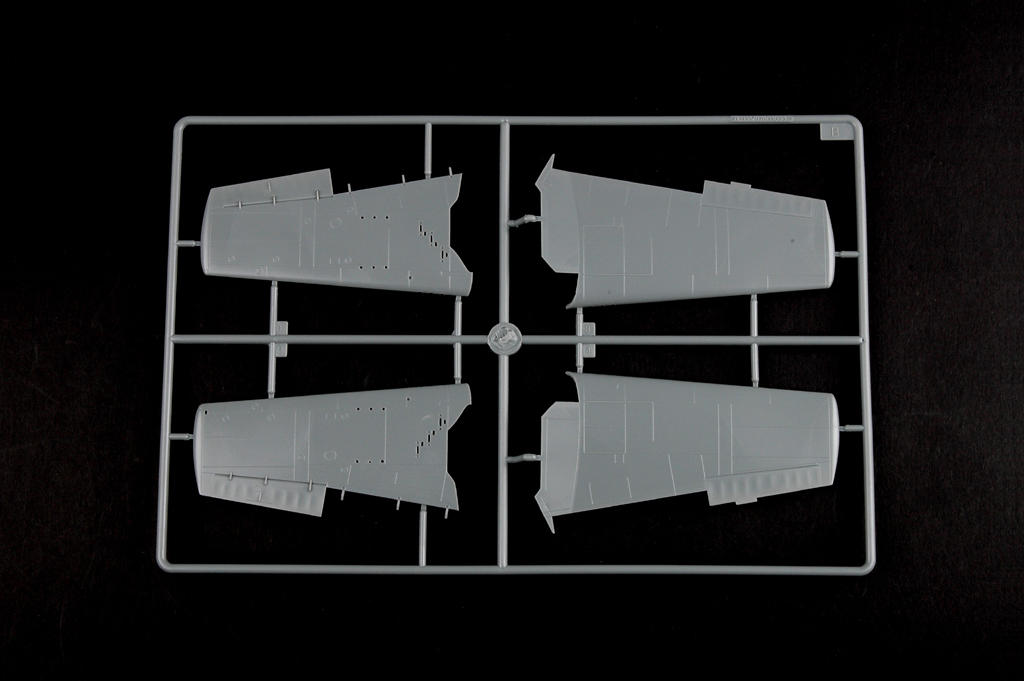 Modellino Aereo Hobby Boss 80331: British Fleet Air Arm Hellcat Mk.I Scala 1:48