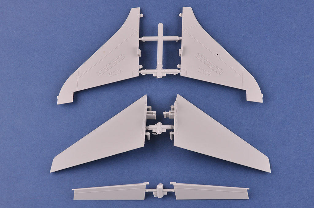1/18 Hobby Boss AV-8B Harrier II - HY81804 - Squadron.com