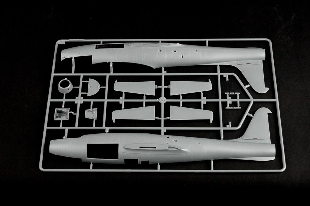 1/32 Hobby Boss F-84G Thunderjet - HY83208 - Squadron.com