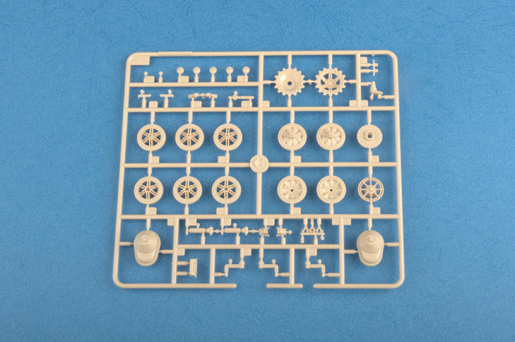 1/35 Hobby Boss German Pz.kpfw.I Ausf.F VK 18.01 Early - HY83804