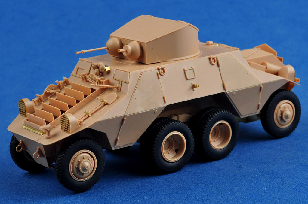 1/35 Hobby Boss French GCT 155mm AU-F1 SPH Based on T-72