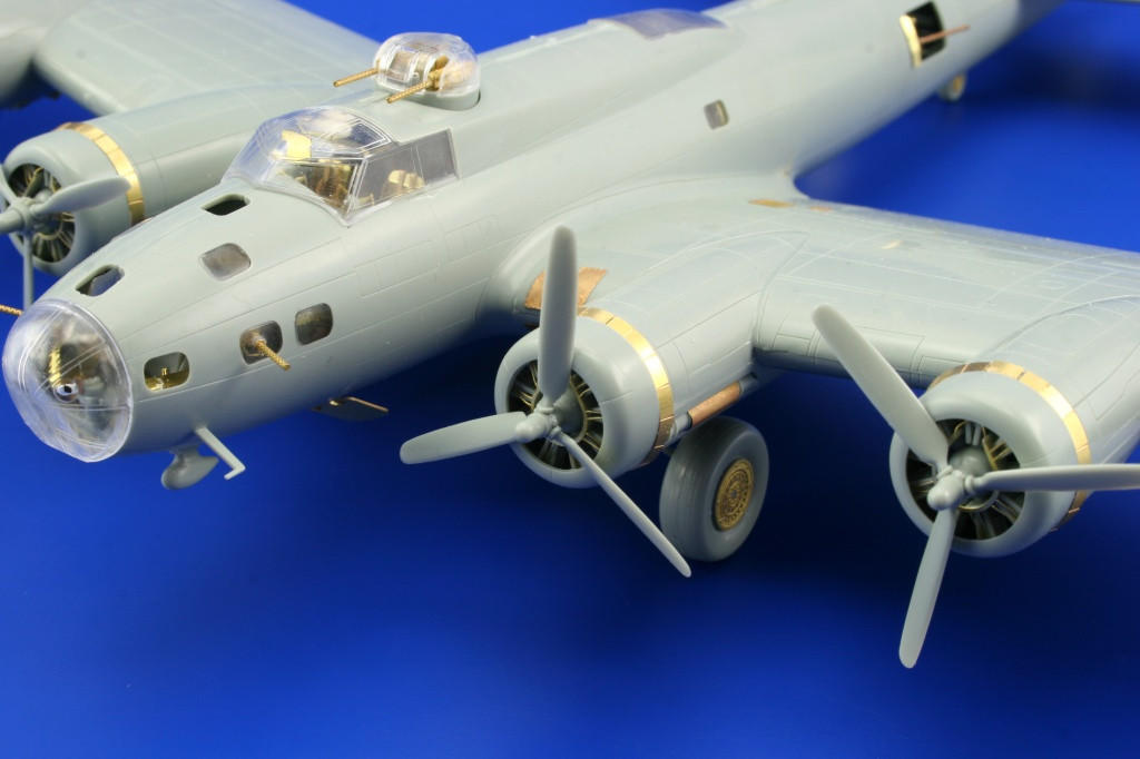 1/72 Eduard B-17E/F Exterior for Academy - Squadron.com