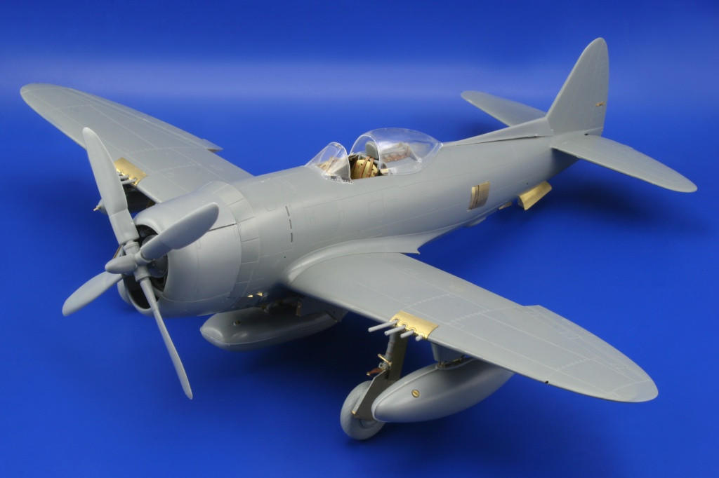 ハセガワ THUNDERBOLT P-47M 1/72 おもい