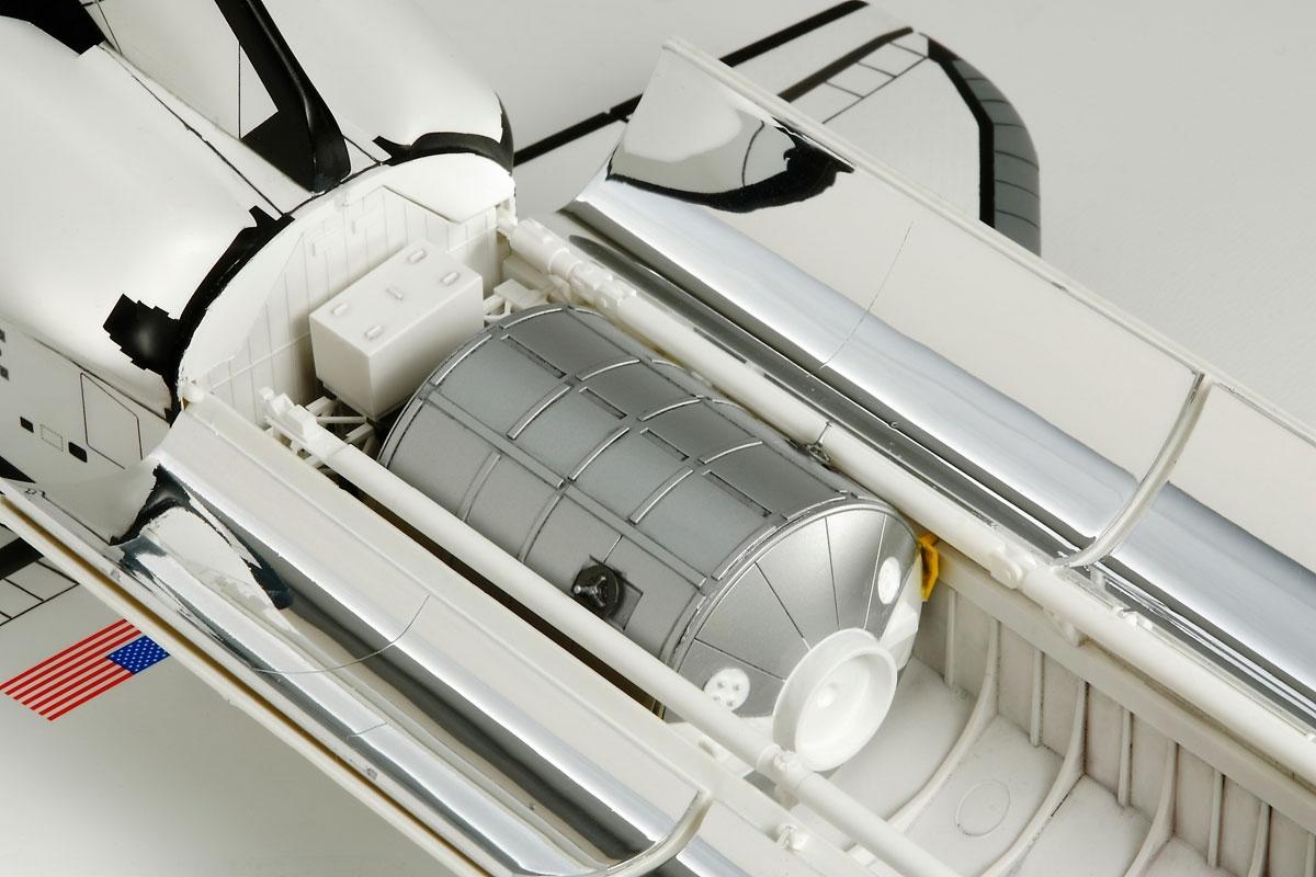 完成品 タミヤ TAMIYA 1/100　Space Shuttle Amazon.com: Tamiya Models Pace Shuttle Atlantis Model Kit