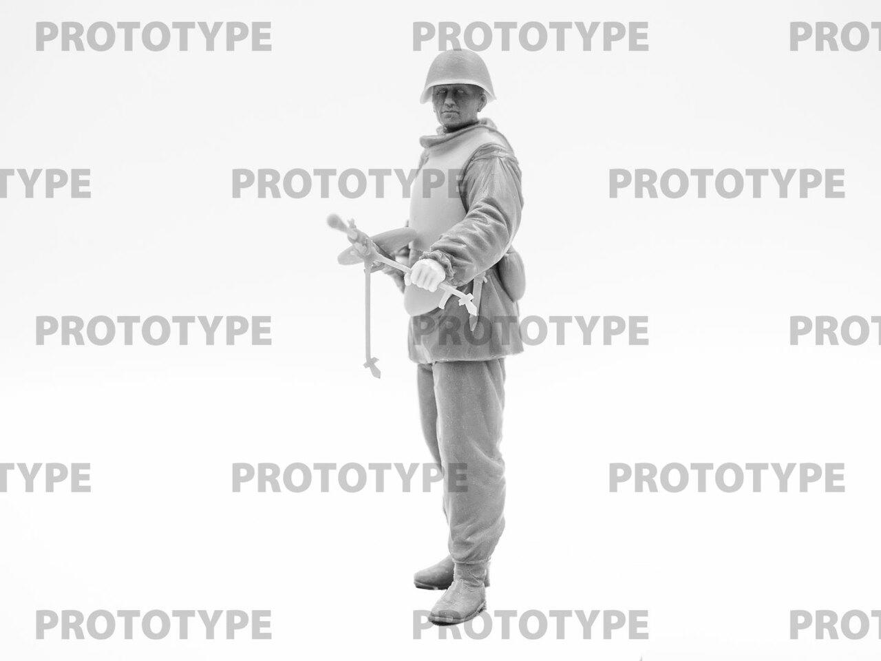 1/16 ICM WWII Assault Engineer-Sapper Figure Model Kit