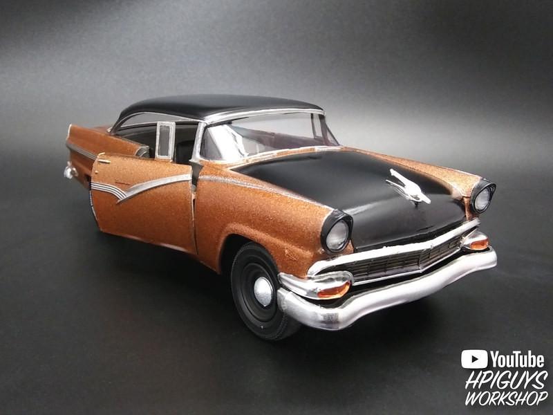 1/25 AMT 1956 Ford Victoria Hardtop Car - Squadron.com
