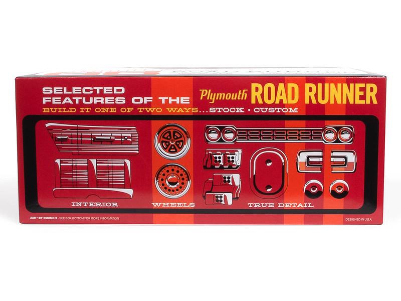 1/25 AMT 1968 Plymouth Roadrunner Customizing Car Plastic Model