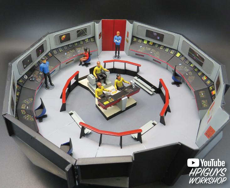 キャラクター Star Trek U.S.S. Enterprise Bridge Set 1/32 Star Trek USS Enterprise Bridge Set - Squadron.com