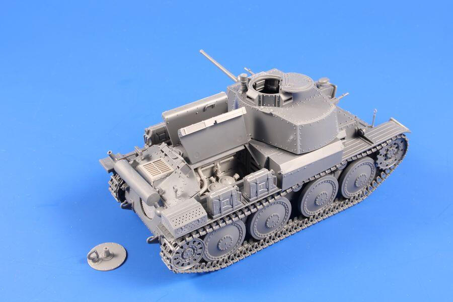 1/35 CMK Pz.38(t) Ausf. E/F Engine Set 1/35 Resin - Squadron.com