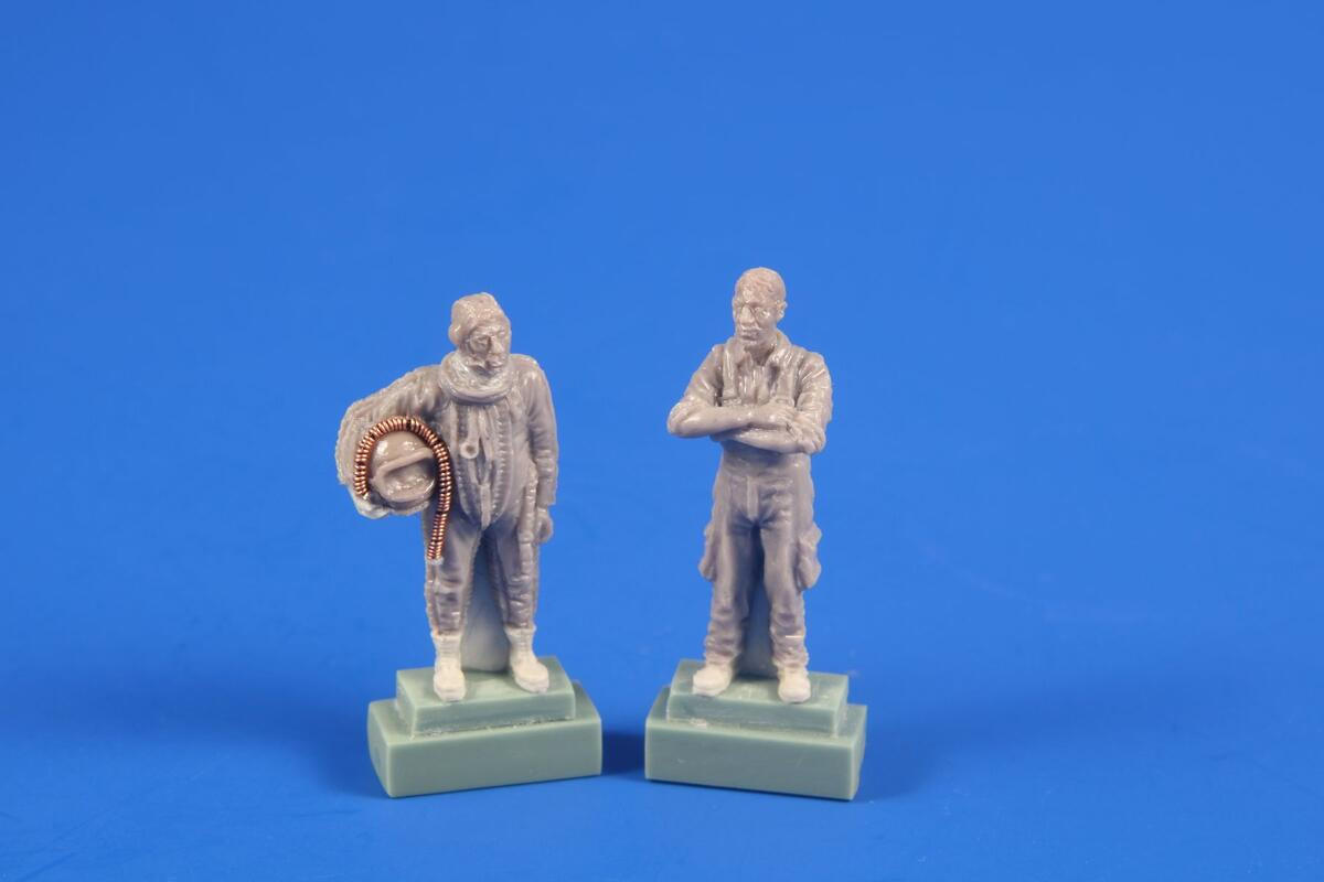 1/72 CMK MiG-21 PF/PFM Pilot (in High Altitude Pressure Suit) and