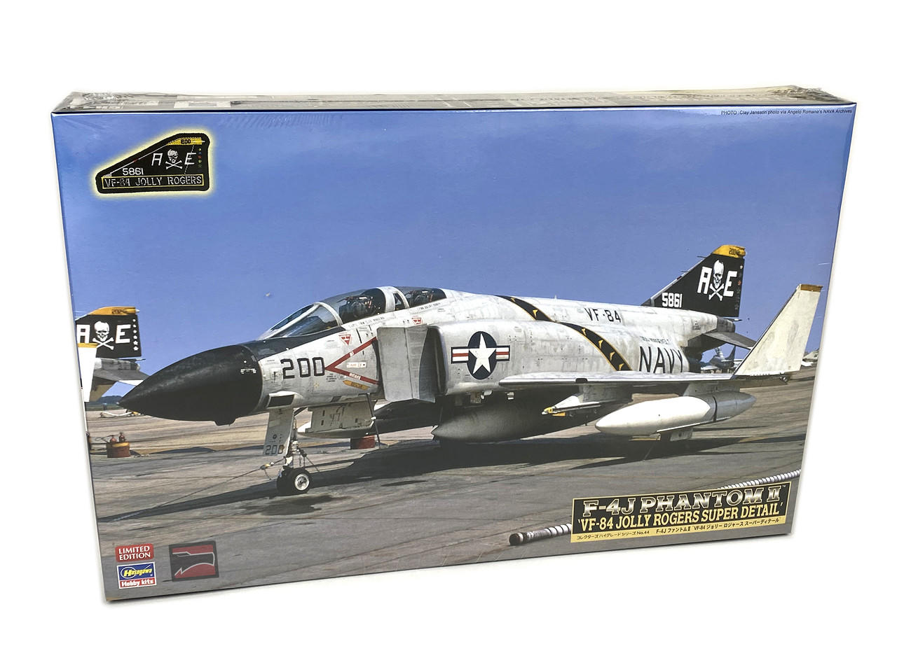 1/48 Hasegawa F-4J Phantom II VF-84 Jolly Rogers Super Detail