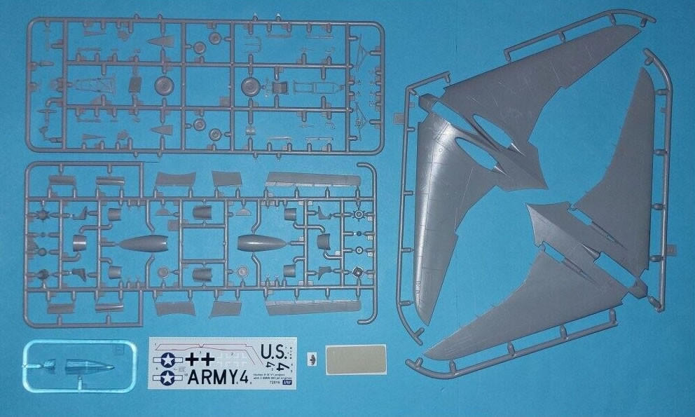 1/72 AMP Horten H IX V1 Early - Squadron.com