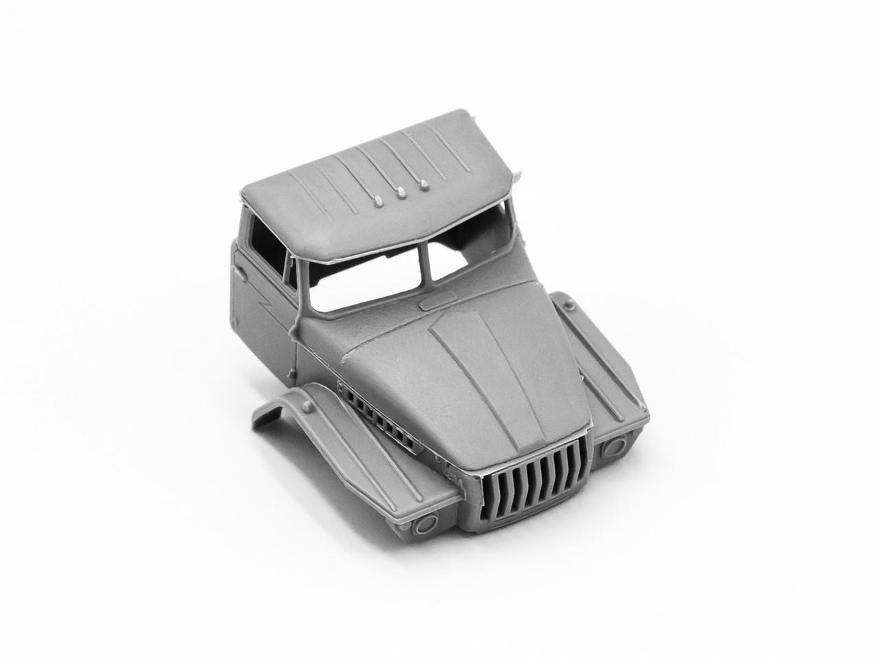 Kit Maquette Camion Militaire Ural-4320 Armée - échelle 1:72, Marque ICM (ref. 72611), Neuf