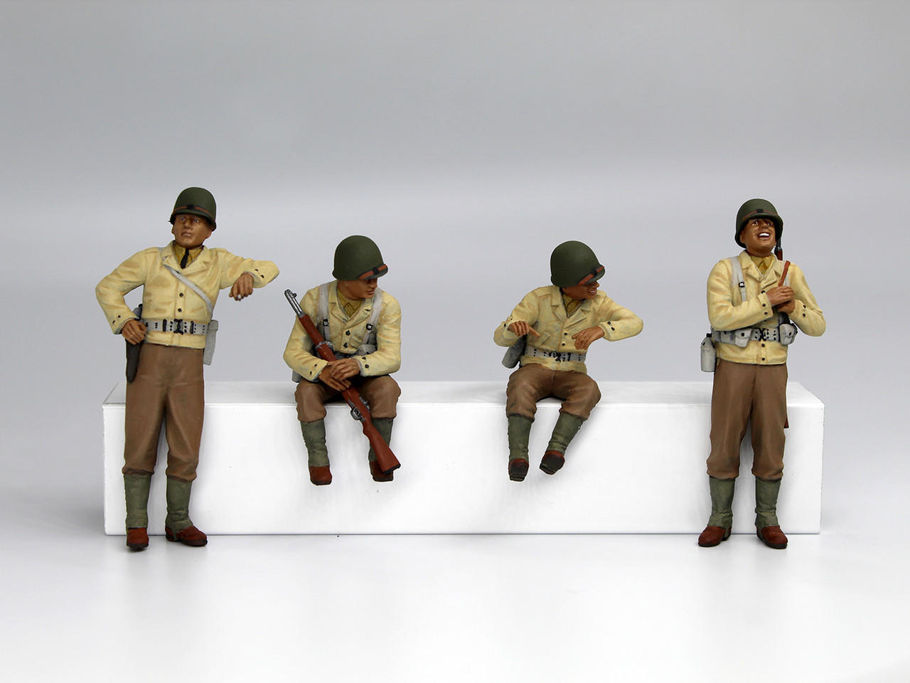 1/35 ICM WWII US Military Patrol (G7107 with MG M1919A4