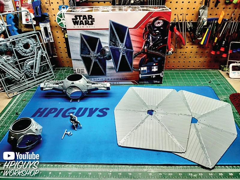 キャラクター AMT Star Wars 1:32 TIE Fighter 1/32 AMT Star Wars A New Hope: Tie Fighter - Squadron.com