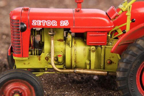 1/48 CMK Zetor 25 Tractor Agricultural Version