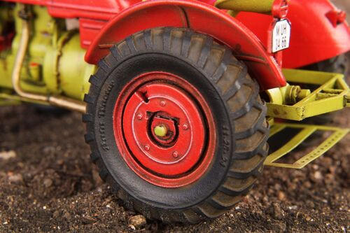 1/48 CMK Zetor 25 Tractor Agricultural Version - Squadron.com