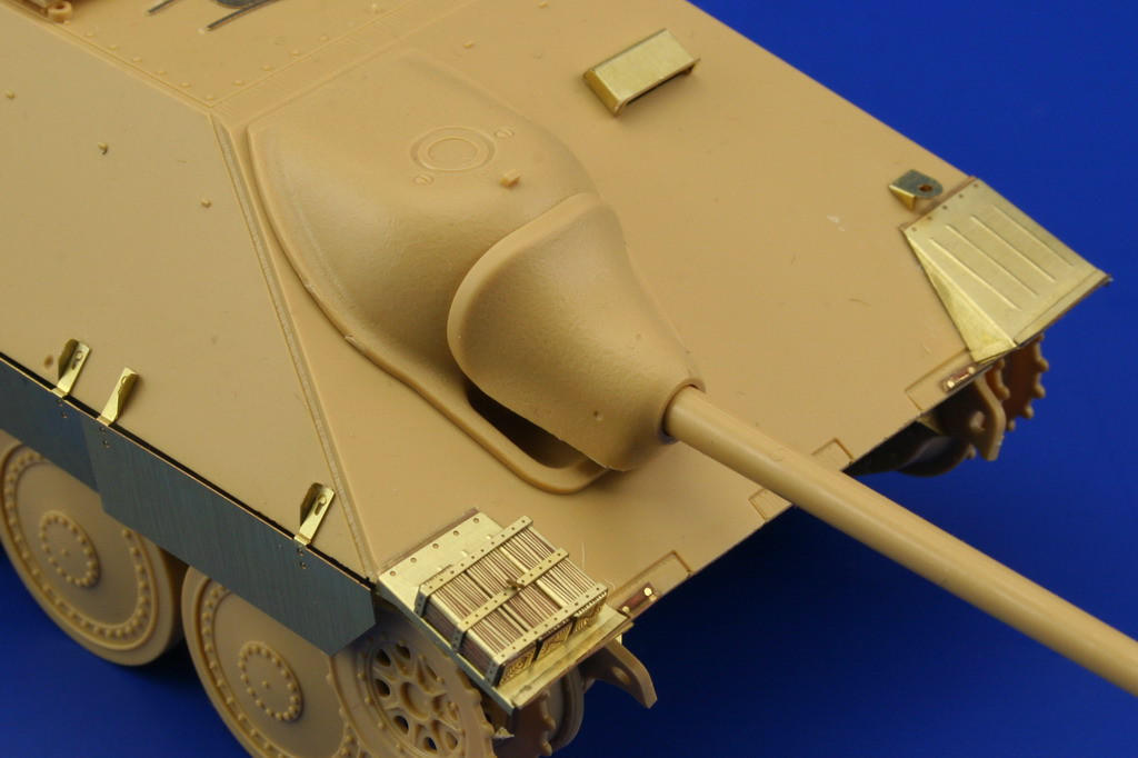 1/35 Eduard Hetzer Mid. Production for Tamiya 35285 - Squadron.com