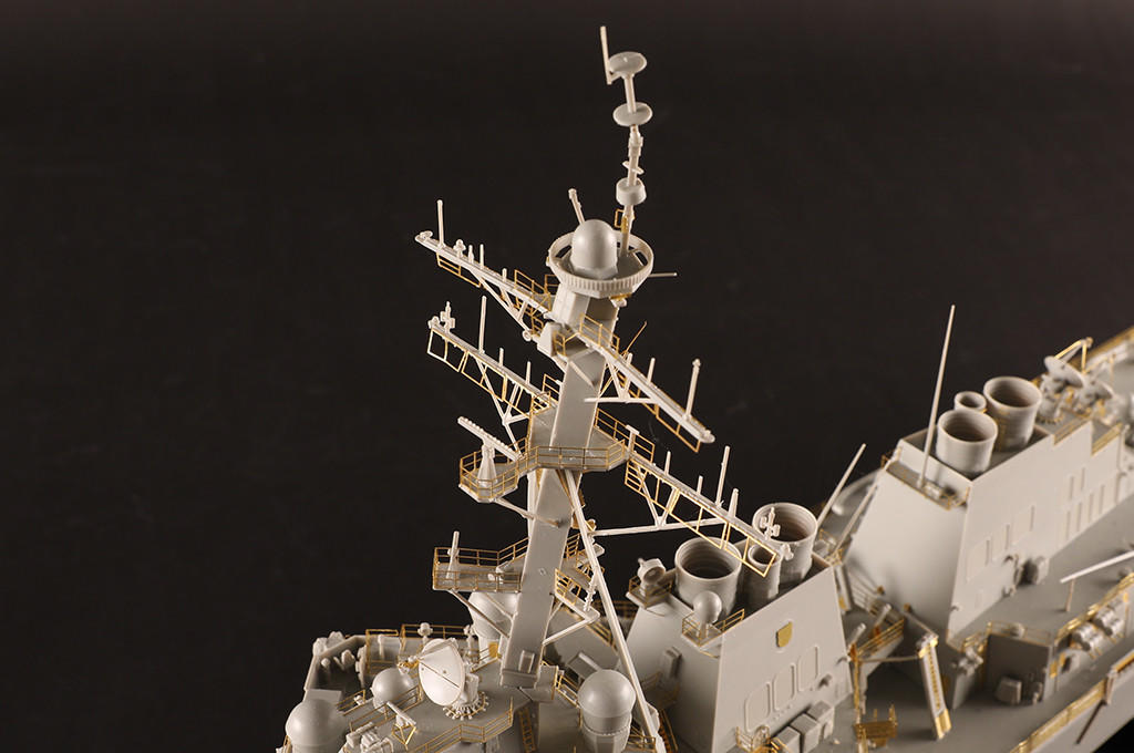 1/200 iLoveKit USS Curtis Wilbur DDG-54 Arleigh Burke Plastic